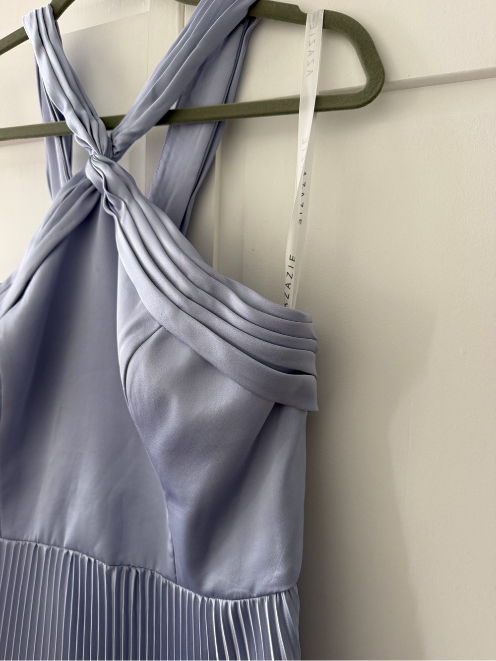 Azazie Dusty Blue Pleated Halter Bridesmaid Maxi Dress Size A12 (US 10/12) - Picture 8 of 16